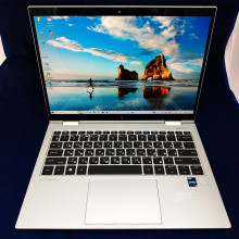 Ноутбук HP EliteBook x360 830 G9 13.3" 1920х1200 IPS, Intel Core i5 1245U 1.7ГГц, 10-ядерный, 16ГБ DDR5, 256ГБ SSD, Intel Iris Xe graphics, Windows 10 Professional, серебристый