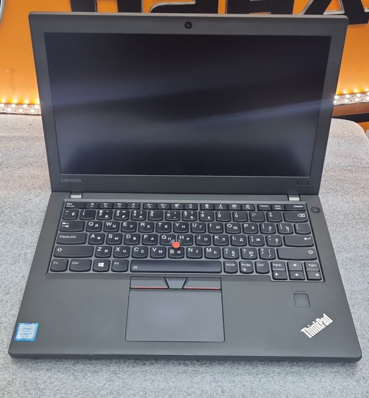 Ноутбук Lenovo ThinkPad X270 12.5", Intel Core i7 7500 2.7ГГц, 4-ядерный, 16ГБ DDR4, 256ГБ SSD, Intel HD Graphics 520, Windows 10 Pro, черный
