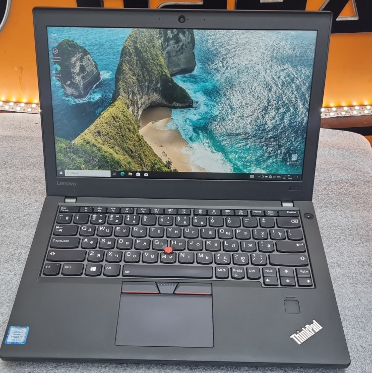 Ноутбук Lenovo ThinkPad X270 12.5", Intel Core i7 7500 2.7ГГц, 4-ядерный, 16ГБ DDR4, 256ГБ SSD, Intel HD Graphics 520, Windows 10 Pro, черный