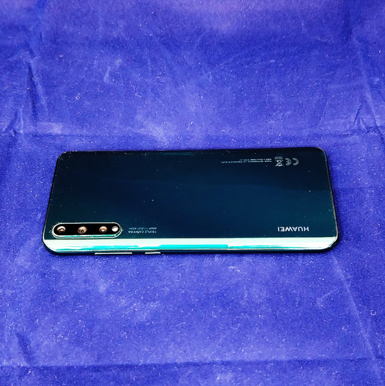 Смартфон HUAWEI Y8P, AMOLED 6.3" 2400x1080, 4/128GB, бирюзовый