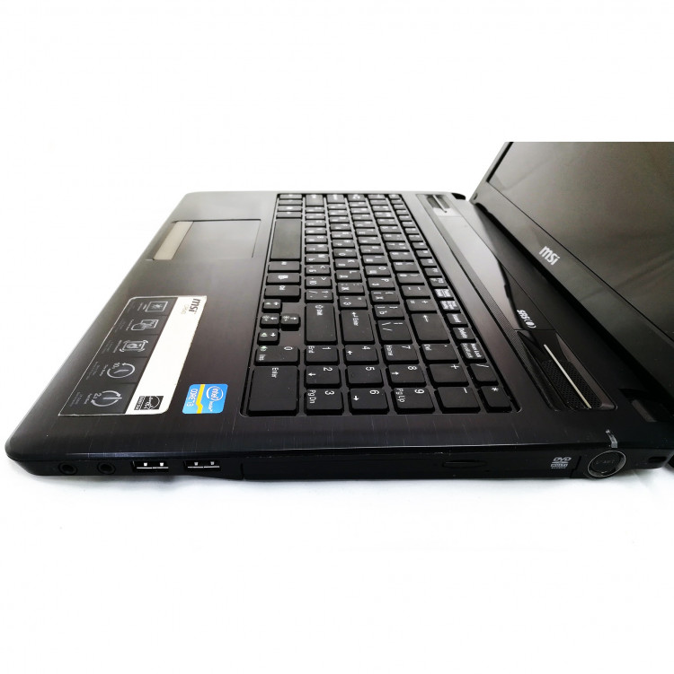 Ноутбук MSI CR640 15.6"(1366x768, Intel Core i3 2.1 ГГц, DDR3 8 ГБ, SSD 60 ГБ, Win10