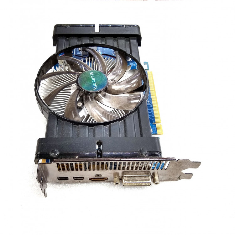 Видеокарта GIGABYTE Radeon HD 7770 1100Mhz PCI-E 3.0 1024Mb 5000Mhz 128 bit DVI HDMI HDCP