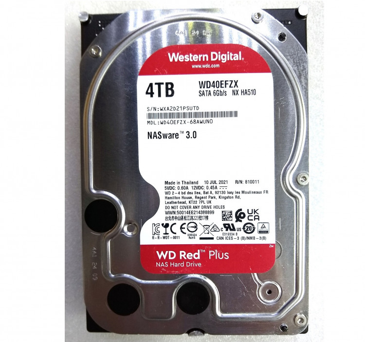 Жесткий диск Western Digital WD Red Plus WD40EFZX, 4000 Гб, 128 Мб, 5400 об/мин.