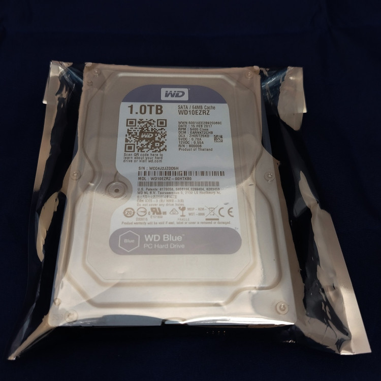 Жесткий диск Western Digital 1ТБ WD10EZRZ