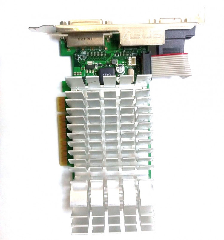 Видеокарта ASUS GeForce GT 720 797Mhz PCI-E 2.0 2048Mb 1800Mhz 64 bit DVI HDMI HDCP