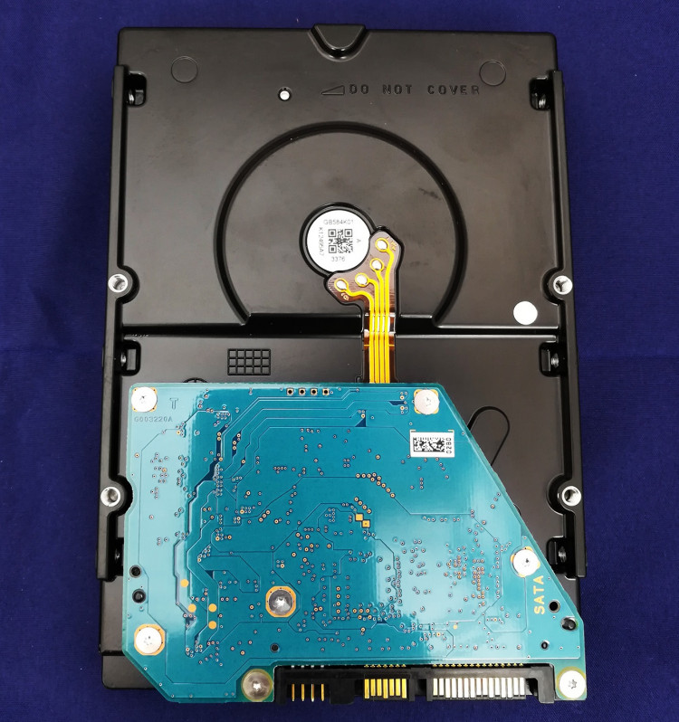 Жесткий диск Toshiba 3 ТБ MG03ACA300