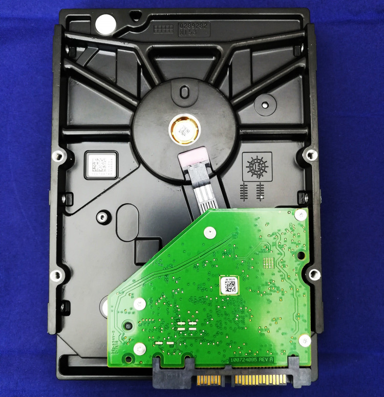 Жесткий диск Seagate 3 TB ST3000VM002