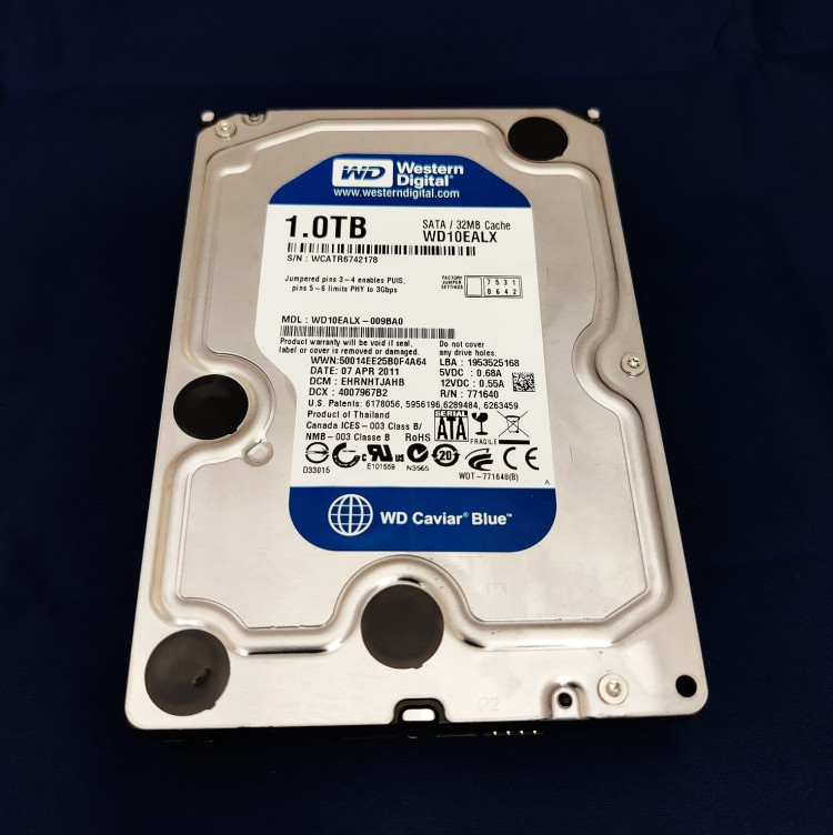 Жесткий диск Western Digital WD Blue 1 TB WD10EALX