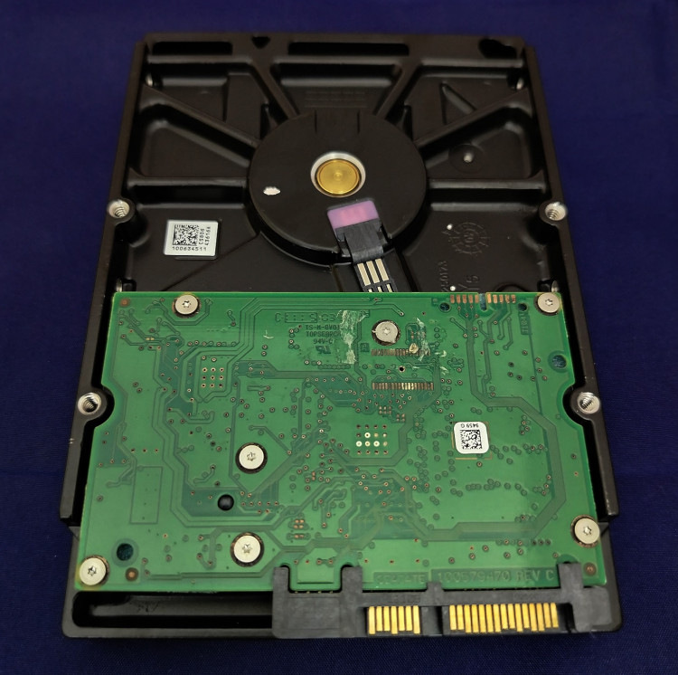 Жесткий диск Seagate 1ТБ ST31000524NS