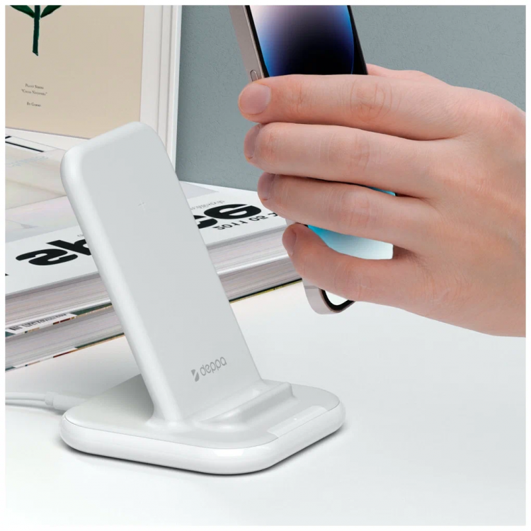 Беспроводное зарядное устройство Deppa Charging Stand (QIWCPQC3)(24020), 15 Вт белое