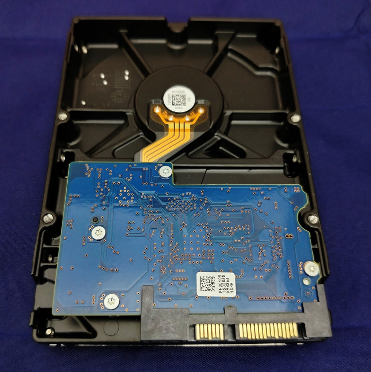 Жесткий диск Toshiba 1ТБ HDWU110UZSVA