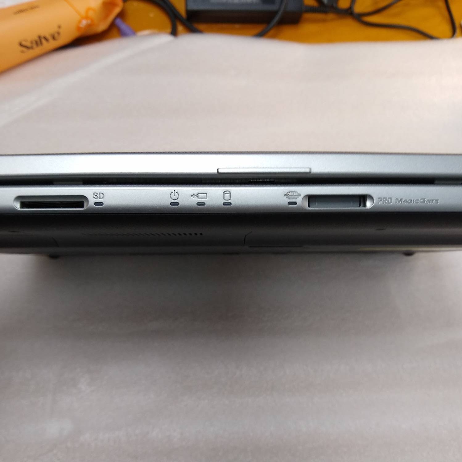 Sony VAIO VGN NS31ER 15.4